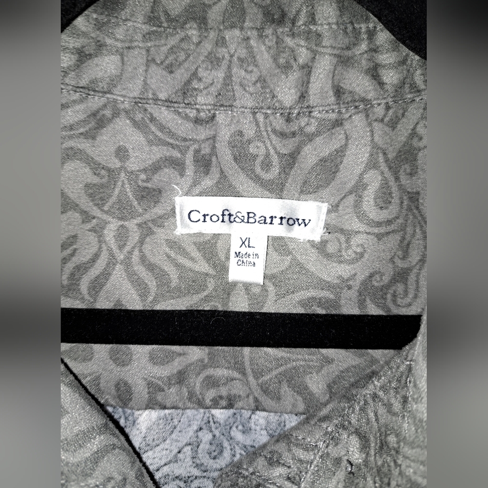 Croft & Barrow Women's Gray Button Down Shirt Suede Feel Size XL - Picture 6 of 10